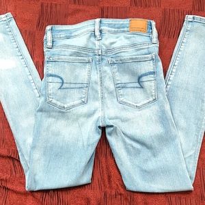 American Eagle Size 2 High Waisted Light Blue Jeans